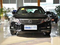 廣汽本田  雅閣2.0L AT 車頭正面視角