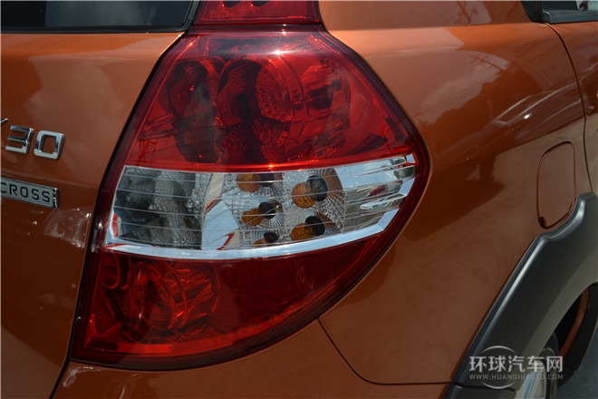 2014款Cross1.5L自動(dòng)尊逸型