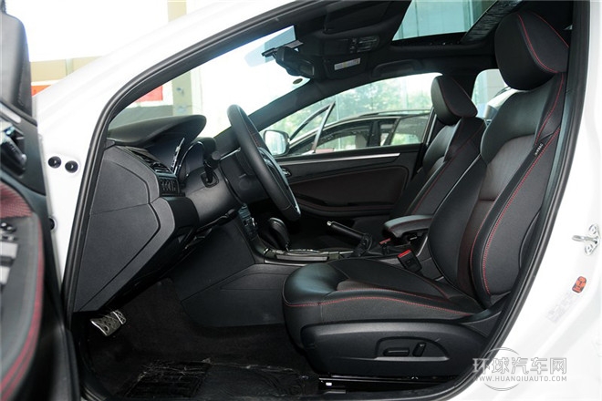 2014款 1.8T 自動運動尊貴型