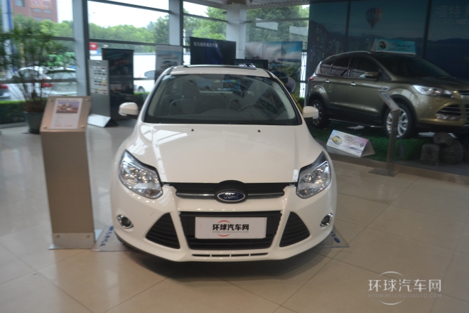 2012款 兩廂 1.6L AT風尚型