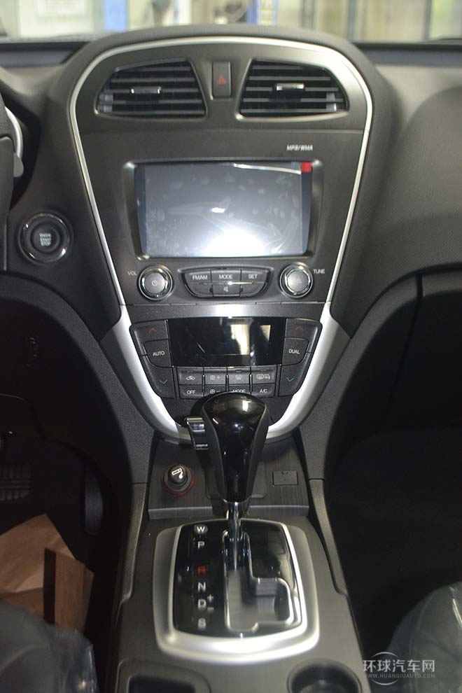 2014款 2.0L 自動兩驅(qū)周年增值版