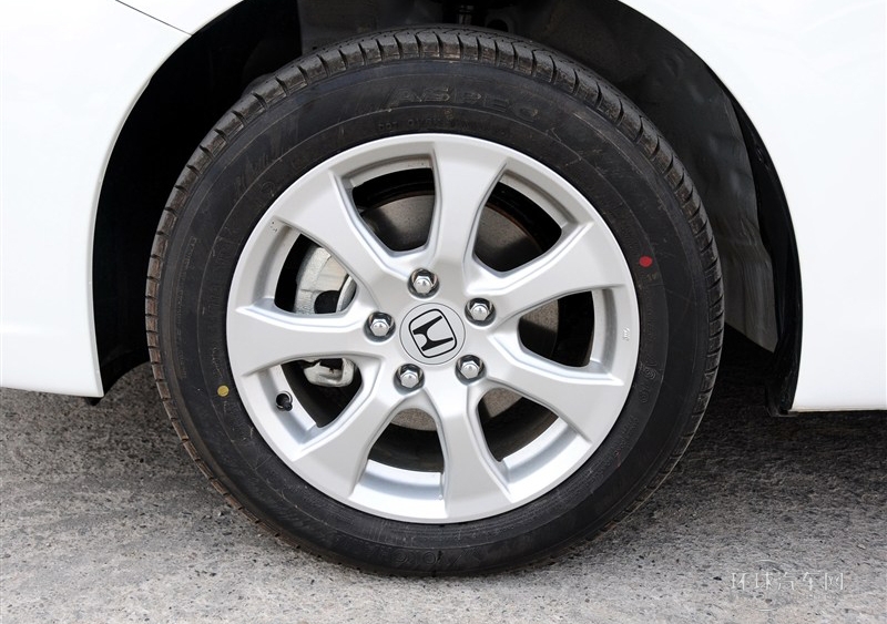 2013款 十周年紀念 1.8L 自動舒適版