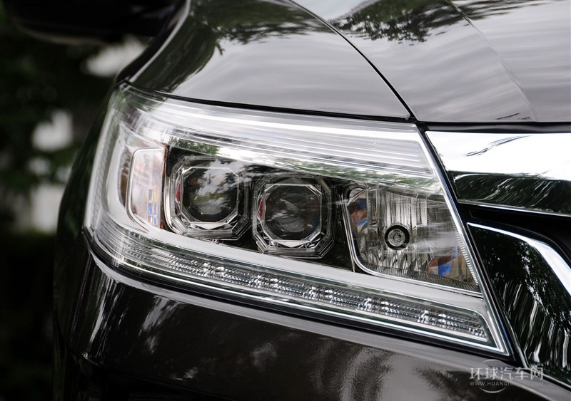 2013款 1.8L 自動(dòng)旗艦版