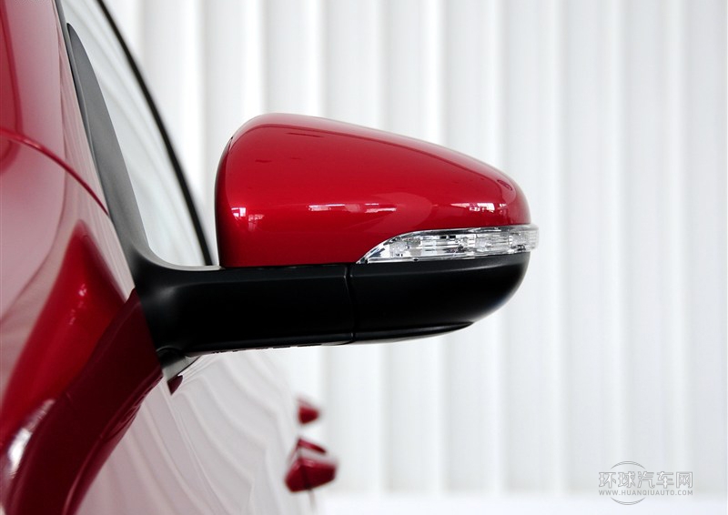 2012款 1.6 自動時(shí)尚型