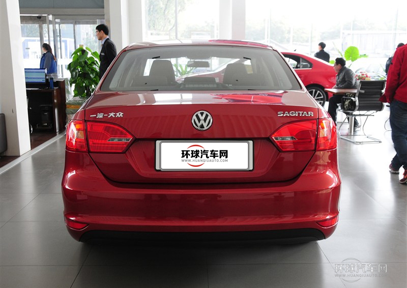 2014款 1.6L 自動時尚型