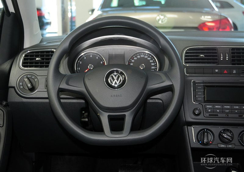 2014款 1.6L 自動(dòng)舒適版