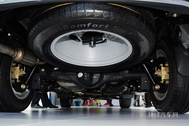 2012款 2.4L 手動汽油四驅天窗版