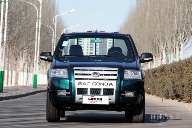 2010款 2.2L汽油豪華型短貨箱