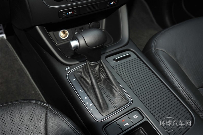 2013款 2.4GDI 7座汽油至尊UVO版 國V