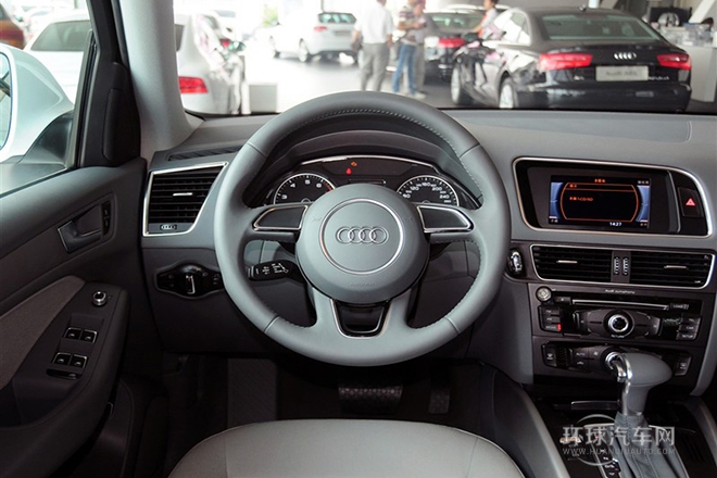 2013款 40 TFSI 進取型