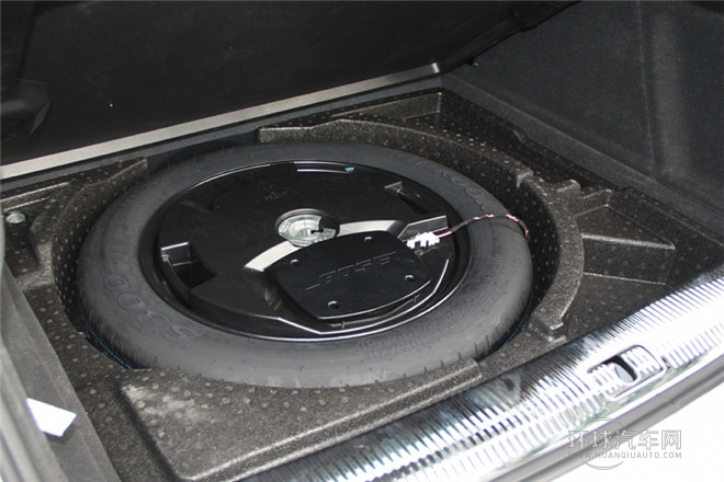 2015款 40 TFSI quattro 豪華型