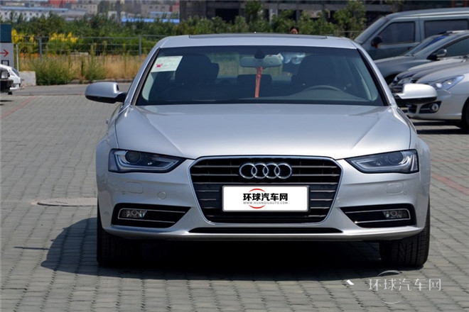 2013款 35 TFSI 自動豪華型