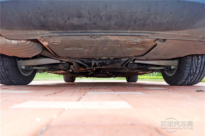 2013款 30 TFSI 自動(dòng)舒適型