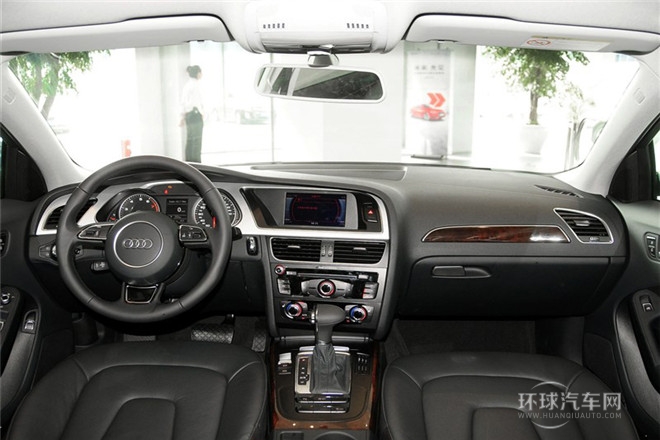 2015款 35 TFSI 自動舒適型