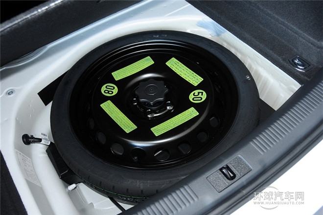 2015款 35 TFSI 自動標準型