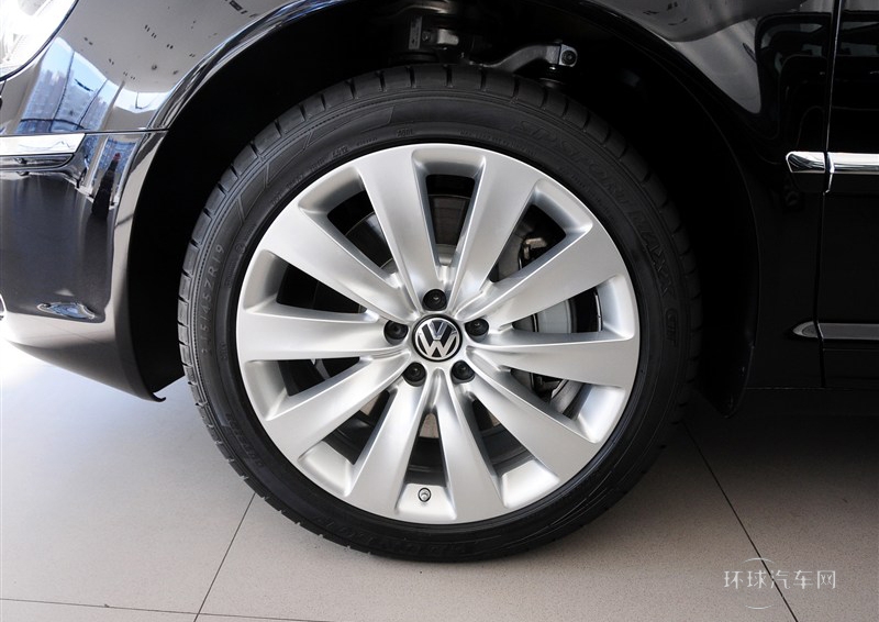 2012款 3.6L 尊享定制型