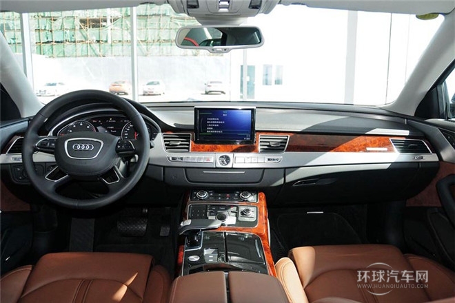 2013款 A8L 50 TFSI quattro豪華型