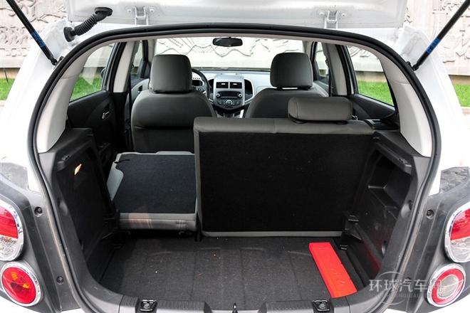 2011款 兩廂 1.4L MT SE