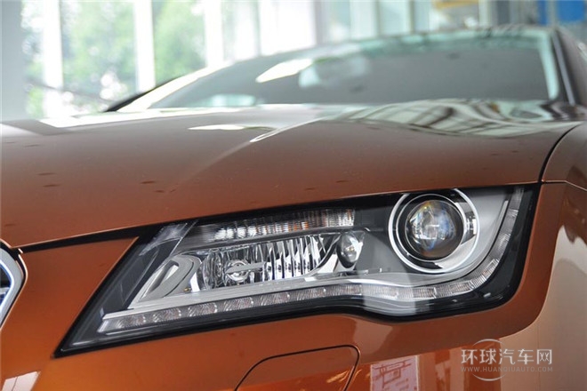 2014款 30 FSI 時尚型