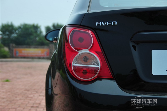 2011款 三廂 1.4L AT SE