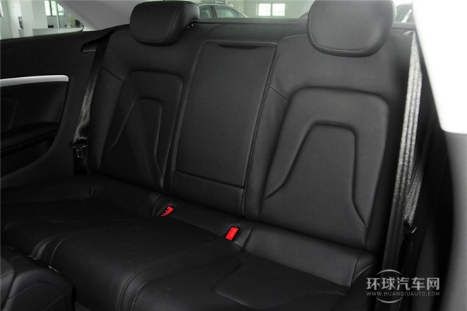 2013款 Coupe 40 TFSI quattro