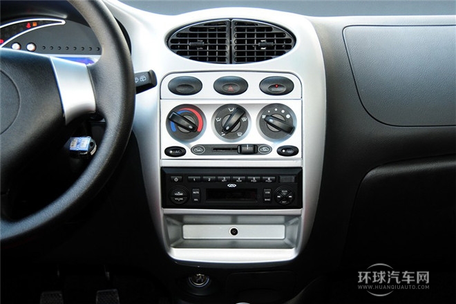 2012款 運動版 1.0L 手動啟航型