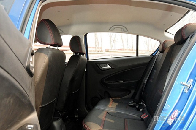 2012款 1.5L 手動舒適型