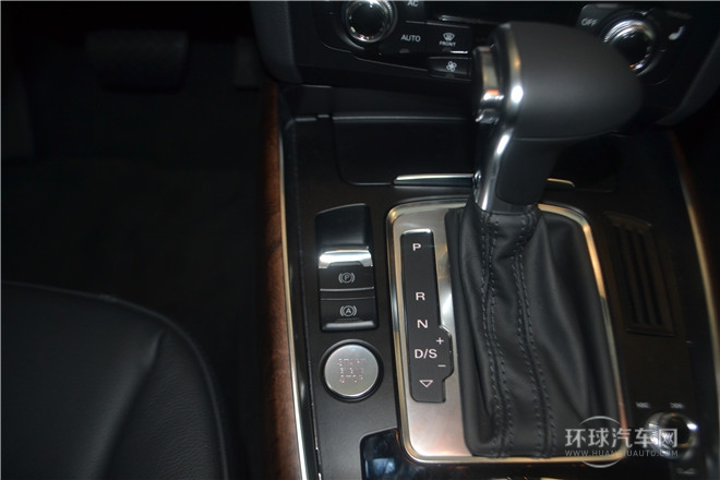 2013款 40 TFSI 舒適型