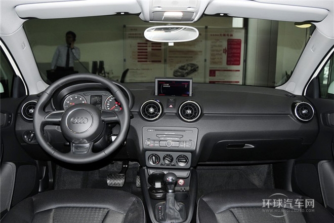 2014款 30 TFSI Sportback時尚型