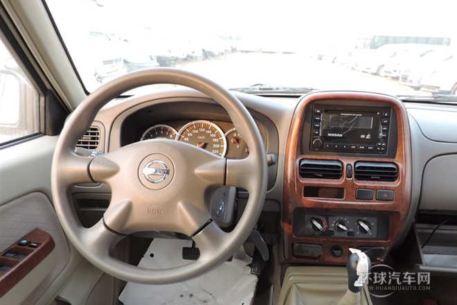 2012款 2.4L兩驅(qū)標(biāo)準(zhǔn)版7座ZN6494