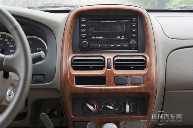 2013款 2.4L兩驅標準型5座ZN6494