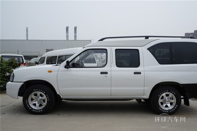 2013款 2.4L兩驅(qū)標(biāo)準(zhǔn)型5座ZN6494