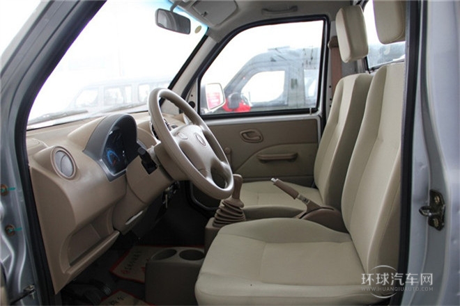 2011款 1.0L標(biāo)準(zhǔn)型無護欄