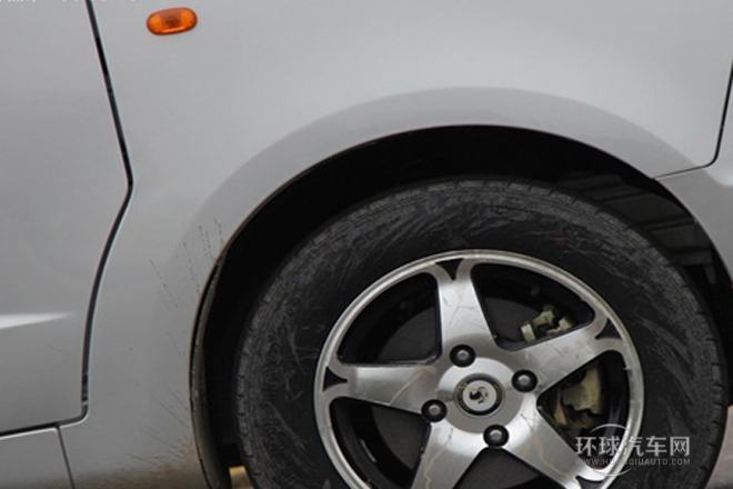 2013款 1.5L尊貴型