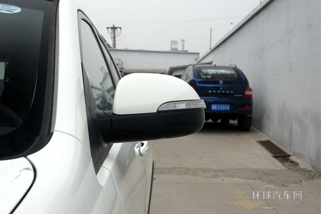 2014款 2.0L 汽油兩驅自動典藏版