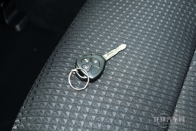 2012款 駿瑞 2.0S 耀動版