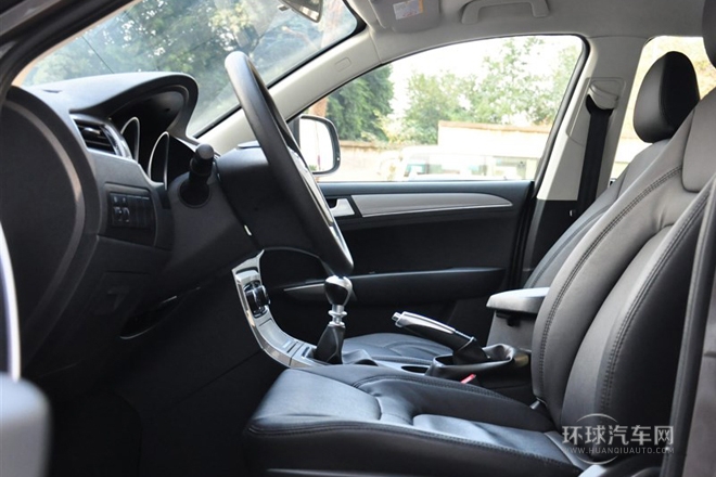 2014款 1.5T 手動豪華型