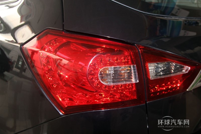 2014款 1.5T 手動(dòng)精英型