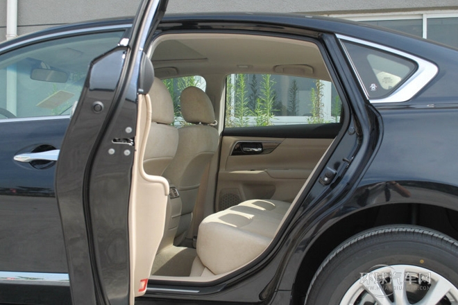 2013款 2.0L XE時尚版