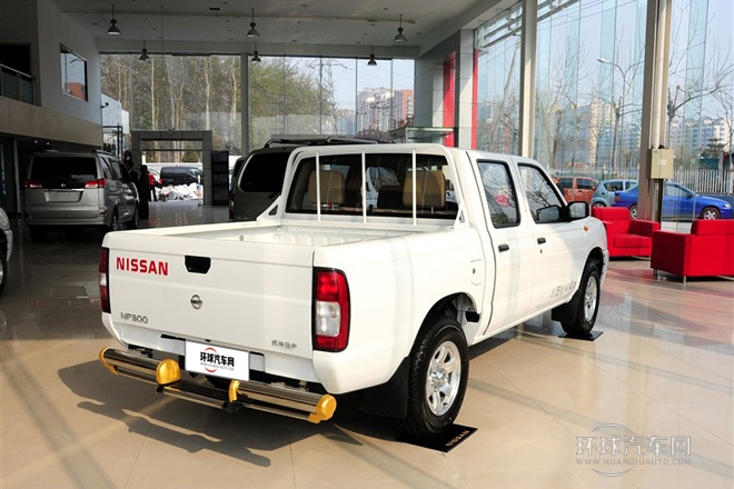 2011款 2.5T柴油四驅高級型