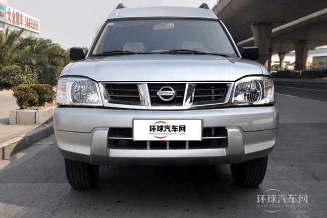 2012款 2.4L兩驅高級版7座ZN6494