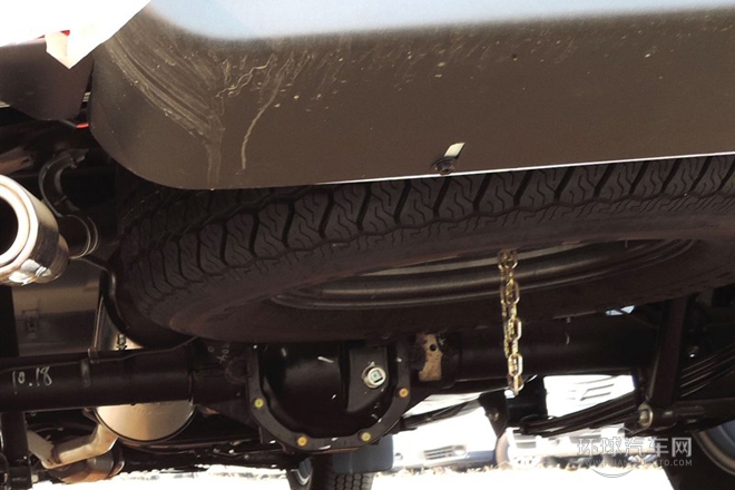 2012款 2.4L四驅(qū)標(biāo)準(zhǔn)版7座ZN6494