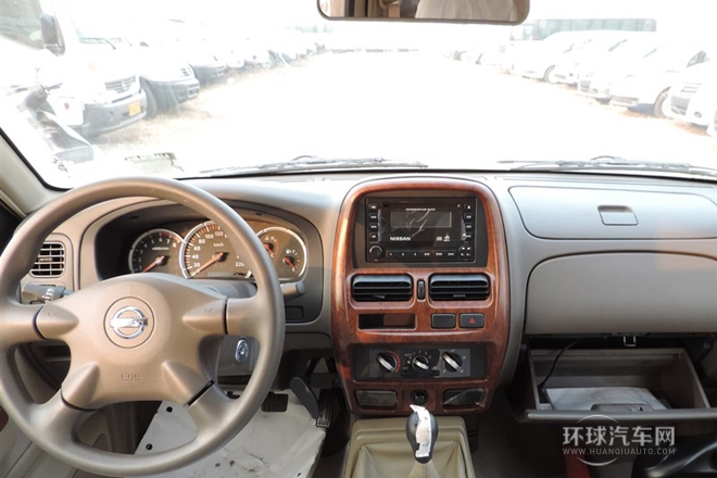 2012款 2.4L四驅(qū)高級版7座ZN6494