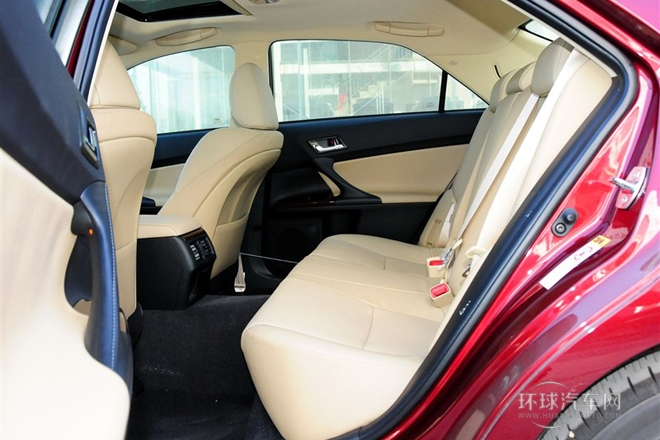 2013款 2.5V 尊銳導航版