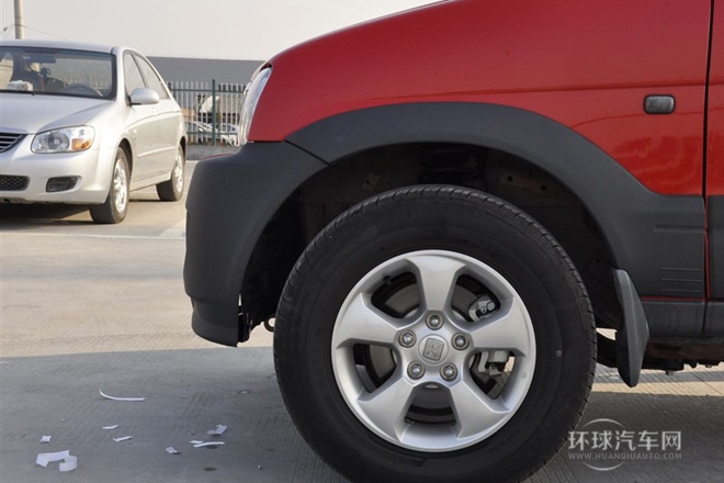 2010款 1.3L 標(biāo)準(zhǔn)型