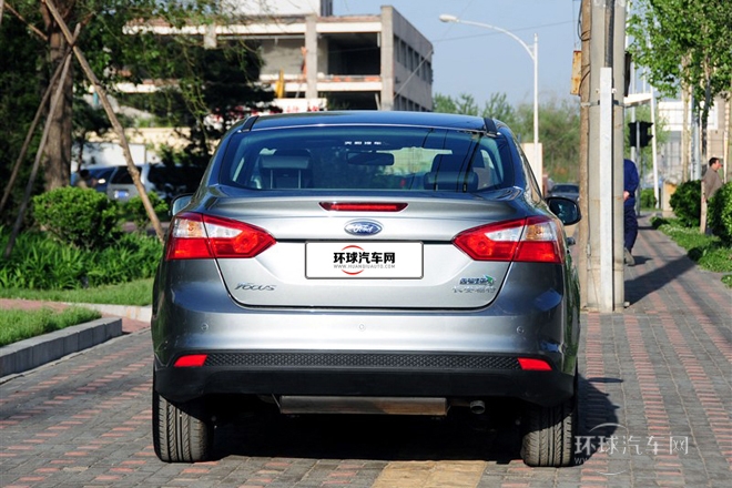 2012款 三廂 1.6L AT風尚型