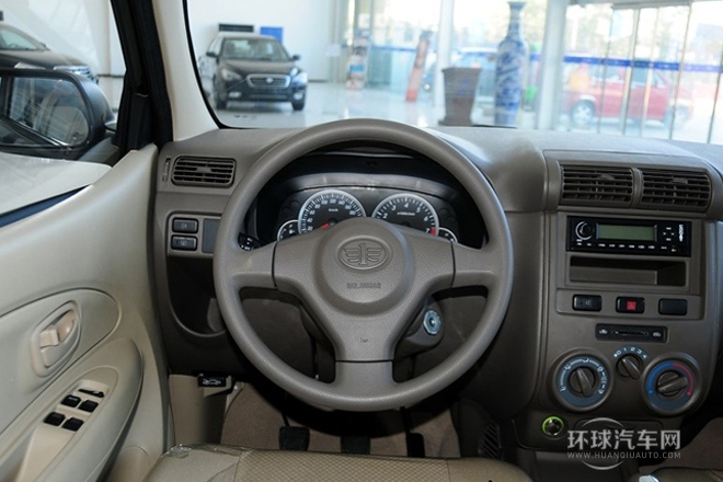 2011款 超值版 1.3L 手動(dòng)5座