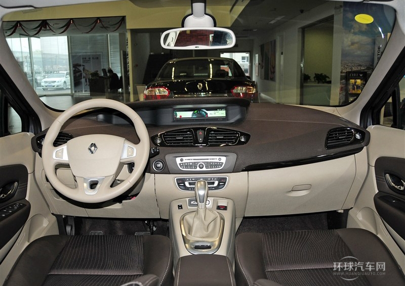 2012款 2.0 大風(fēng)景舒適版