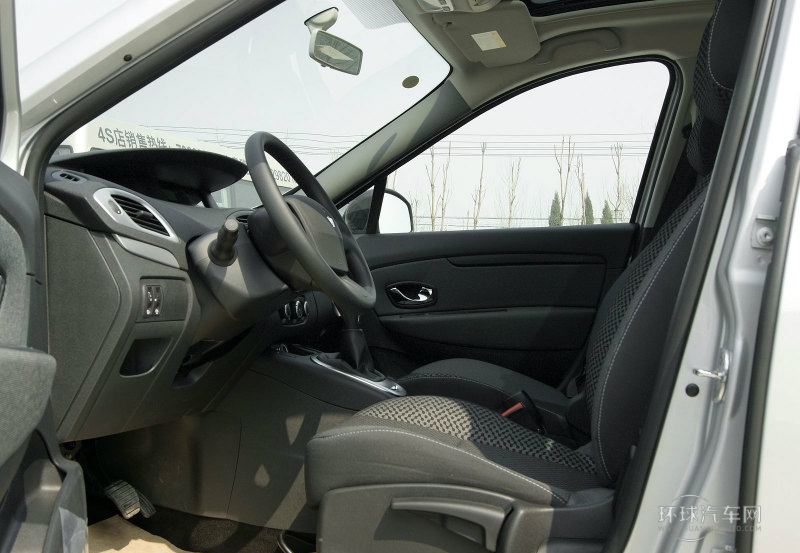 2012款 2.0 風景時尚版