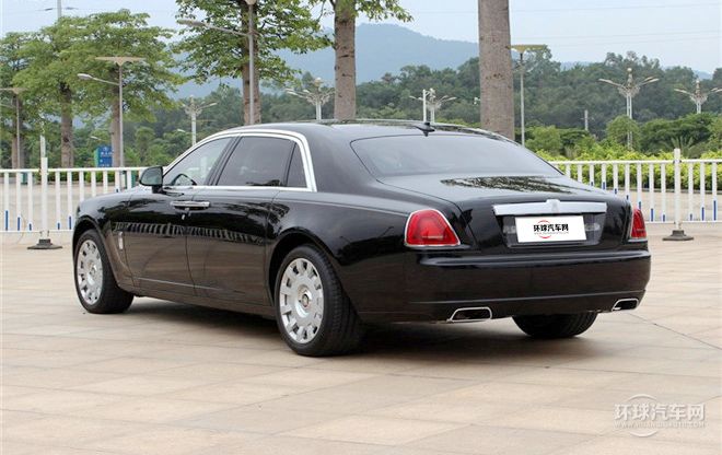 2014款 6.6T 加長(zhǎng)版